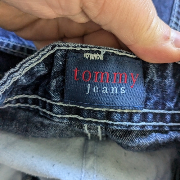 TOMMY HILFIGER Y2K Jeans Skirt 100% Cotton Size 7 Made In Canada - Picture 7 of 9